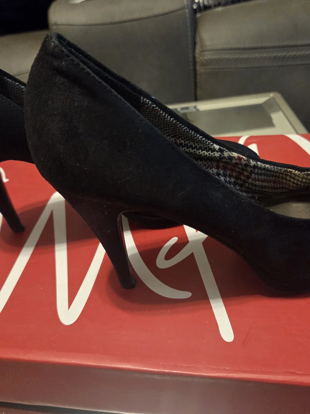 Black Women's Suede Pumps - Classic Heels